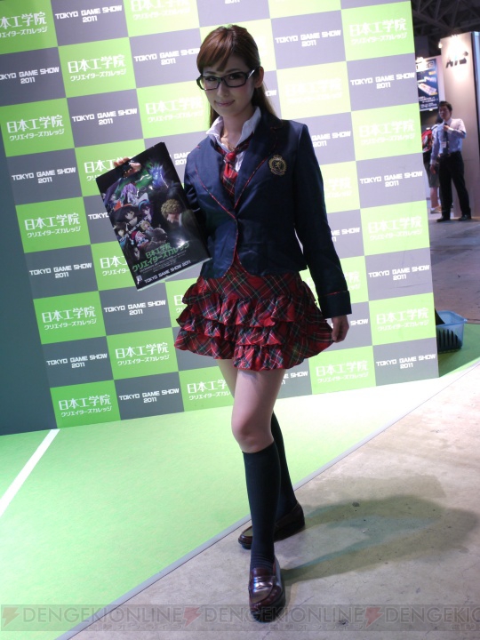 東京ゲームショウ2011で出会ったフォトジェニックたち――各メーカーブースを彩ったコンパニオンの写真を一挙掲載！