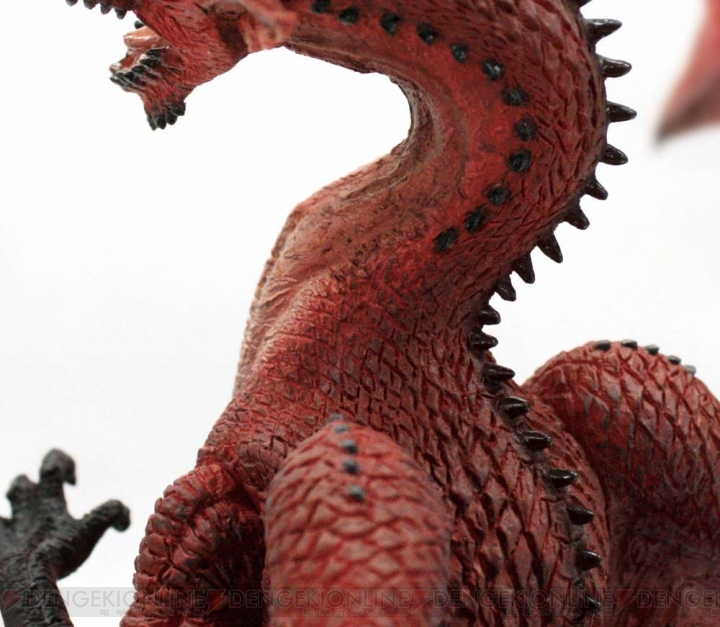 『ドラゴンズドグマ』“芸人ポーン隊”による体験動画が配信！ イーカプコン限定版のドラゴンスタチューも公開