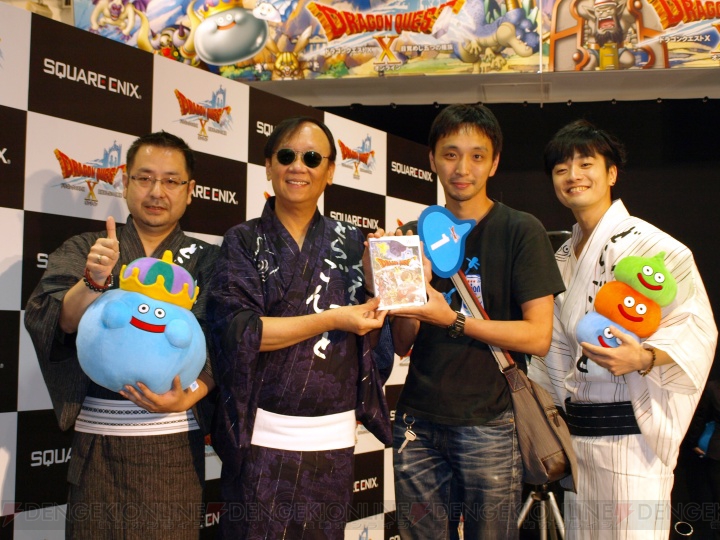 99人のファンがカウントダウン！ 本日発売された 『ドラゴンクエストX』の発売セレモニーがSHIBUYA TSUTAYAで展開