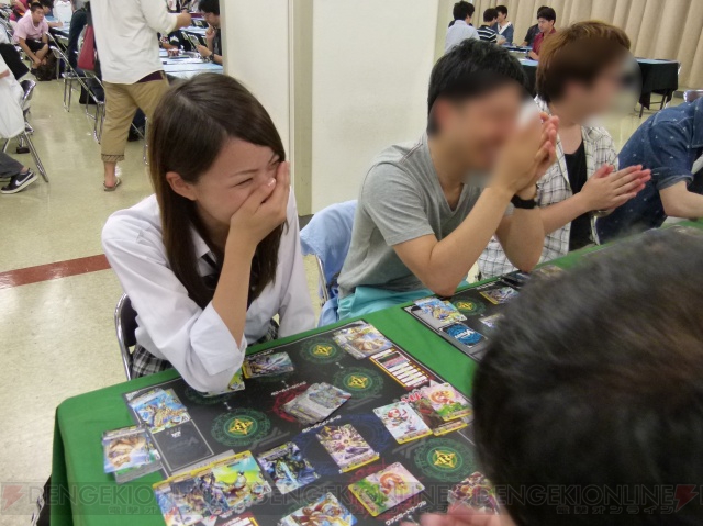 【三好爽のカードゲーム奮闘記 第1回】『カードファイト!! ヴァンガード』のあそび方教室に挑戦！