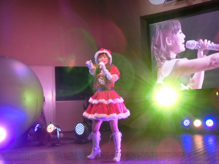 中川翔子さんがサンタ衣装で主題歌を熱唱！ 発売日目前の『パズドラZ』が贈るイルミネーション点灯式をレポート