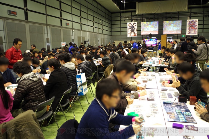 『三国志大戦TCG』の公式イベント“TCGの宴2014in東京”をレポート！ 北岡プロデューサーと作家さんへのインタビューも掲載