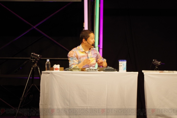 【ニコニコ超会議3】『ガルパン 戦車道、極めます！』コーナーで声優・中村桜さんが戦車プラモデルをリアルに仕上げるテクニックを実演