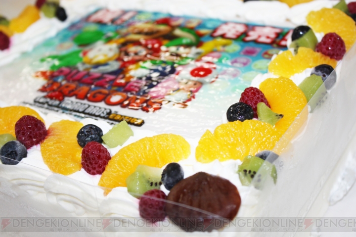 祝『パズマリ』発売！ 電撃オンラインにおいしそうなパッケージアート入りケーキが届きました