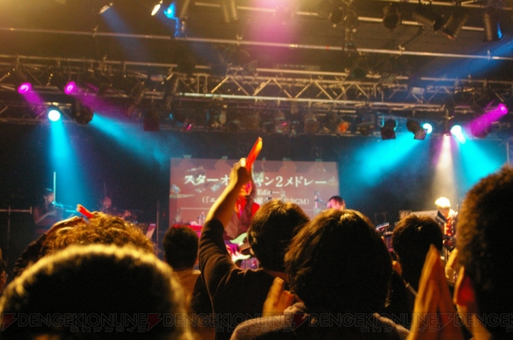 『LoV』の名曲が演奏されて会場は拍手と歓声に包まれた！ ボルテージMAXの『LoV』ライブを振り返る!!