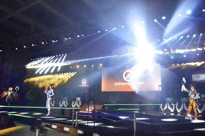 韓国の『オーバーウォッチ』イベントにD.VAやリーパーが登場！ 超巨大なファラのフィギュアも初公開