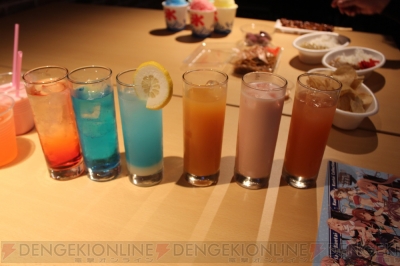 “『艦これ』×一番カフェ“秋葉原泊地” 艦娘だらけの海の家”