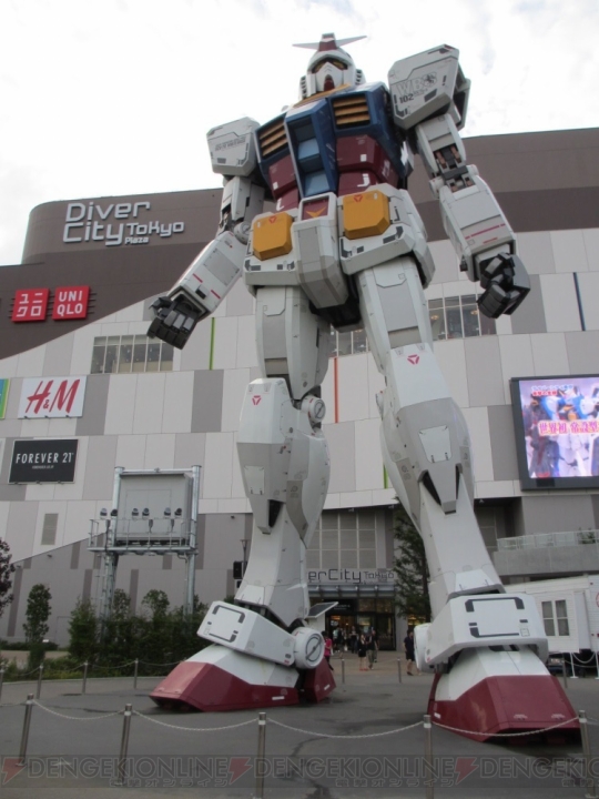 “ガンダムフロント東京”実物大ガンダム立像メモリアル展が1月28日開催。記念グッズも登場