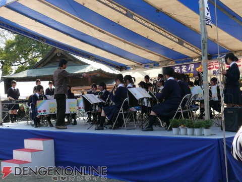 「らき☆すた」の“柊一家”が鷲宮町の住人に！ 特別住民票交付式をレポート