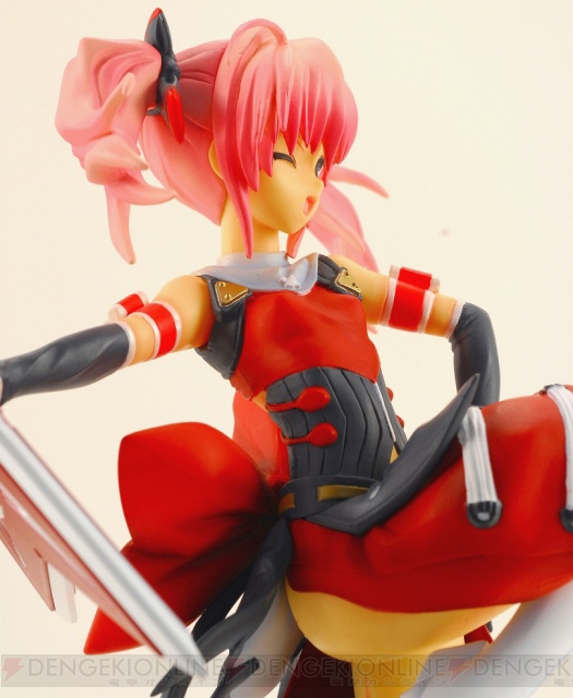フトモモの隙間に何が見える!?　『超昂閃忍ハルカ』のハルカ＆ナリカが立体化！