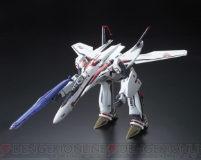 マクロスf で アルト が駆る主役マシン Vf 25 の完全変形キットが登場 電撃オンライン