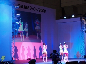 リアルIU開幕!? 『アイマスSP』ステージで765＆961プロからシングルCDの発表が！