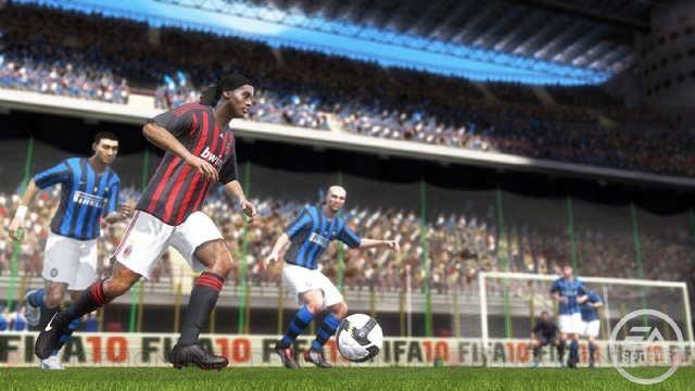 オンライン対戦をもとにブラッシュアップした『FIFA 10』発表!!