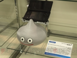 ホリブースには最新スティックが多数お目見え！　さらに新作グッズも販売中