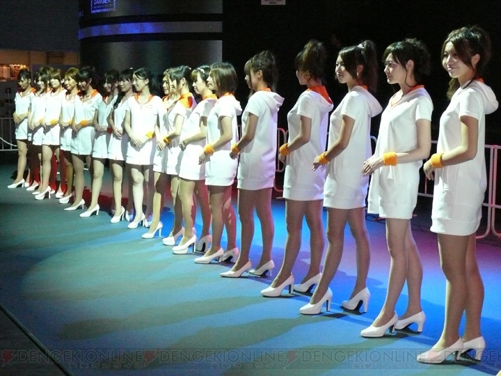 フィナーレを彩るコンパニオンの写真を一挙掲載！　東京ゲームショウ2009閉幕