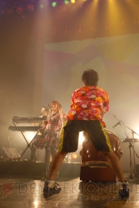 COOL＆CREATEのライブツアー2010が始動！ 初日公演の模様を密着レポート