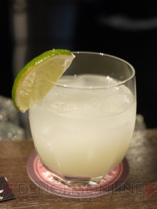 電撃 電撃乙女部 ワンピースレストランでルフィも大好き骨付き肉にかぶりついてきた