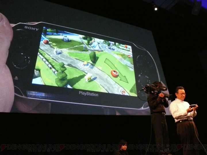 PS3に見劣りしないゲームが遊べる携帯機・NGPを発表！ “PSミーティング2011”