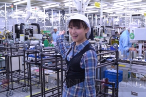 今井麻美さんがアルバム『Aroma of happiness』のCDプレス工場を訪問！ ……の模様を今井さん自らレポート!!