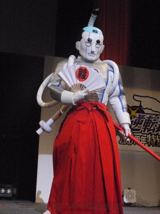 映画 逆転裁判 公開を記念して大江戸戦士トノサマンがアミューズメント施設に参上 電撃オンライン