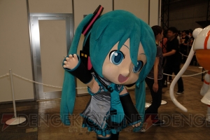 【電撃PlayStation】ワンダーフェスティバル2012［夏］の企業ブースのゲーム＆アニメ関連アイテムをチェック！