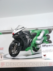 『星矢』や『仮面ライダー』『ミッキー＆フレンズ』など話題の最新アイテムが大集結！ “TAMASHII NATION 2012”内覧会を大量の写真でレポ！