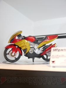 『星矢』や『仮面ライダー』『ミッキー＆フレンズ』など話題の最新アイテムが大集結！ “TAMASHII NATION 2012”内覧会を大量の写真でレポ！