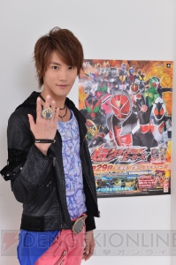 君もゲームでシャバドゥビ タッチ ヘンシン！ 操真晴人役・白石隼也さんが『仮面ライダー 超クライマックスヒーローズ』のウィザードを体験