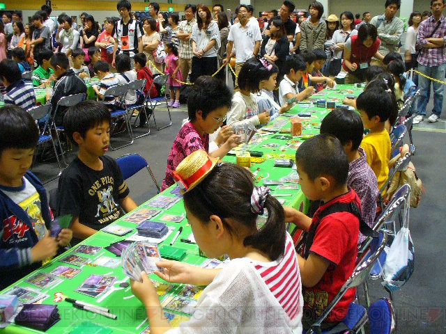 ポケモンカードゲーム の公式イベントが開催 明日17日には大阪で 来週23日 24日には東京で 電撃オンライン