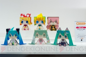 【電撃PlayStation】お菓子に景品にミクさんグッズが盛りだくさん！ 初音ミク関連商品発表会をレポ!!