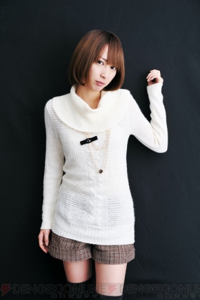 『藍井エイル』