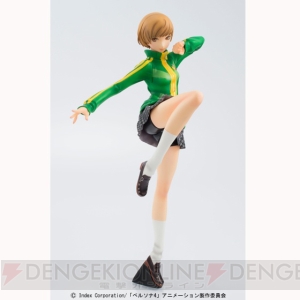 夏服姿にも差し替え可能！ TVアニメ『ペルソナ4』里中千枝のフィギュア