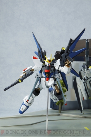 『ガンダムブレイカー』