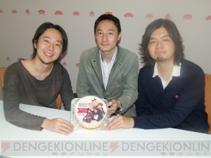 『ブレイブリーデフォルト』が電撃オンラインアワード2012コンシューマゲーム部門で1位に。記念ケーキでサプライズを演出！
