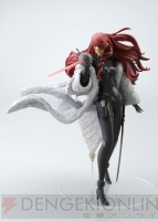 P4U』の“桐条美鶴”と『閃乱カグラ』の“斑鳩”のフィギュアがVERTEXから