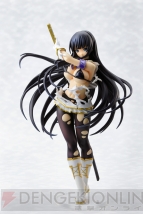 P4U』の“桐条美鶴”と『閃乱カグラ』の“斑鳩”のフィギュアがVERTEXから