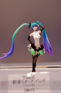ワンダーフェスティバル 2013［夏］の一般ブースレポ（その3）――どうしようかちょっと悩んだエロいフィギュアも載ってます