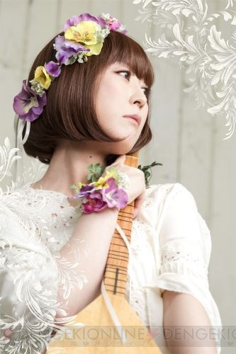 志方あきこさんの最新アルバム『Turaida』は10月23日発売！ DVD『志方あきこコンサート2013 ライラニア～白と黒の歌姫～』も同時発売