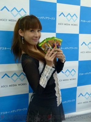 声優勇者・若林直美さんが強大な敵に挑む！ 『MTG』チャレンジデッキで