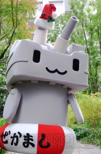 『艦これ』のあの人気キャラクターがアスキー・メディアワークスにやってきた！ 写真たっぷりでそのかわいらしい姿をお届けします