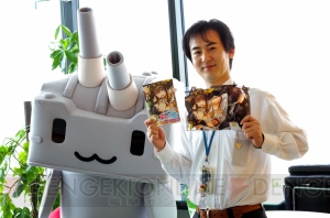 『艦これ』のあの人気キャラクターがアスキー・メディアワークスにやってきた！ 写真たっぷりでそのかわいらしい姿をお届けします
