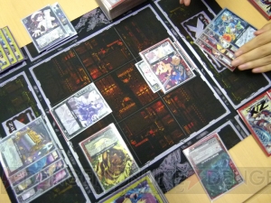 『ゼクス』最新弾『運命の相剋』のカードを使って久保田プロデューサーと遊んできました！ デッキリストも多数公開します