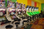 “ゲームセンター巡りの旅！”