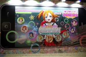 ラブライブ のアイドル研究部が Animejapan 14 のブシロードブースに出現 会場の様子をレポート 電撃オンライン ラブライブ のアイドル研究部が Animejapan 14 のブシロードブースに出現 会場の様子をレポート 電撃オンライン