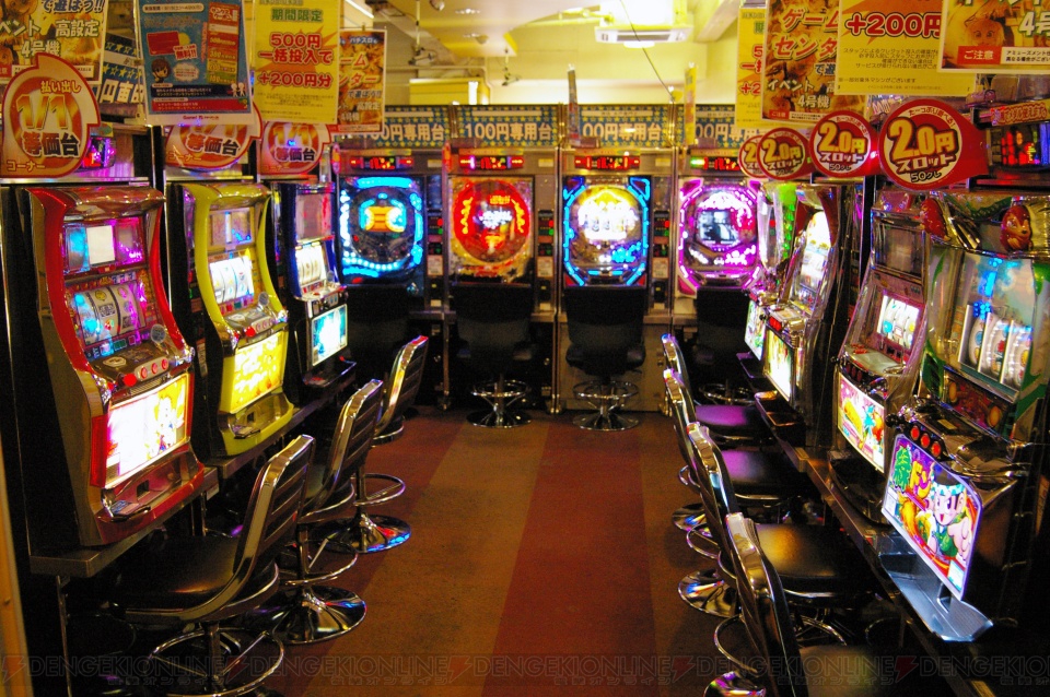 ゲームセンター巡りの旅 アドアーズミラノ店 は本格的なカジノゲームが楽しめる大人向けのゲームセンター 電撃オンライン
