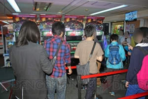 沢城みゆきさん、佐倉綾音さんらが出演するAC版『L4D』ロケテレビュー。レバー＋マウス操作にした意図など開発インタビューも掲載