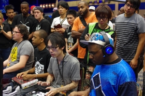 “Evo 2014”2日め情報まとめをお届け。『KOF13』はときど選手が準優勝、『BBCP』はベスト8のうち7人が日本人選手など【Evo 2014】