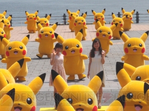 ピカチュウ50匹が横浜赤レンガ倉庫に出現 ポケモン最新映画の大ヒットを記念した 史上最多ピカチュウ撮影会 をレポート 電撃オンライン