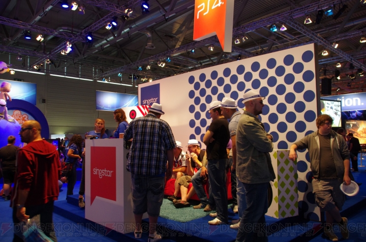 “gamescom 2014”がドイツ・ケルンで開催！なぜかコスプレイヤーも多かった業者日の会場の様子をお届け【gamescom 2014】