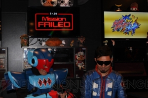 『ガイストクラッシャーゴッド』で経験値が入る二次元コード掲載！ “メディア対抗!!ゴッドクラッシュ作戦 ゲームもフードもクラッシュせよ！”レポ